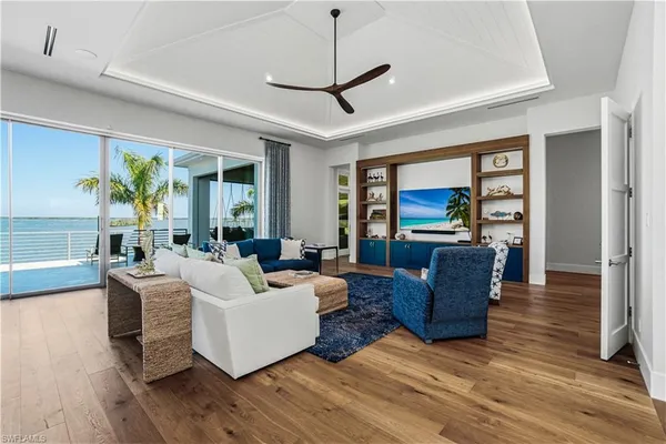 $5,875,000 | 55 Fairview Boulevard, Fort Myers Beach, FL 33931