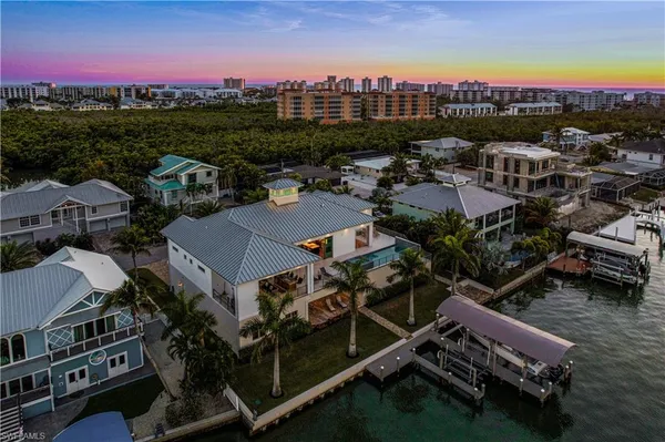 $5,875,000 | 55 Fairview Boulevard, Fort Myers Beach, FL 33931