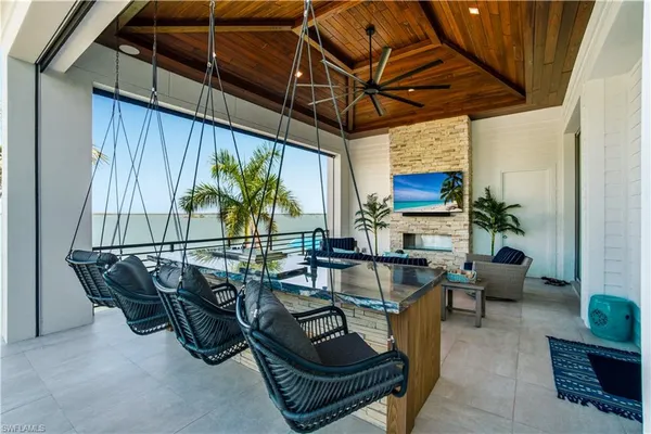 $5,875,000 | 55 Fairview Boulevard, Fort Myers Beach, FL 33931