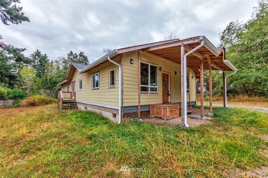 691 Martin Road Port Townsend, WA 98368 - Photo 2 of 25 Gallery Image 2