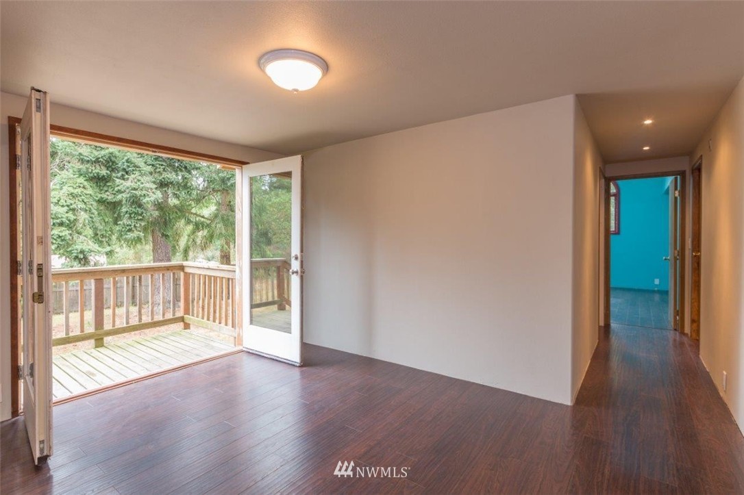 691 Martin Road Port Townsend, WA 98368 - Photo 12 of 25 Gallery Image 12