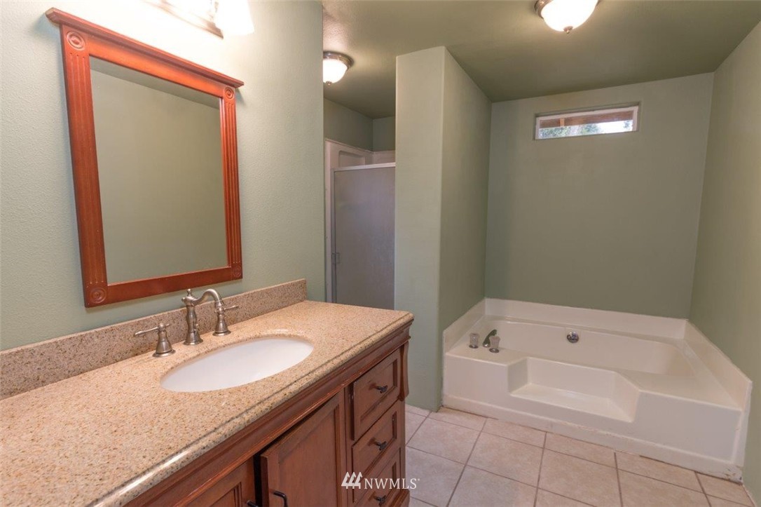 691 Martin Road Port Townsend, WA 98368 - Photo 19 of 25 Gallery Image 19