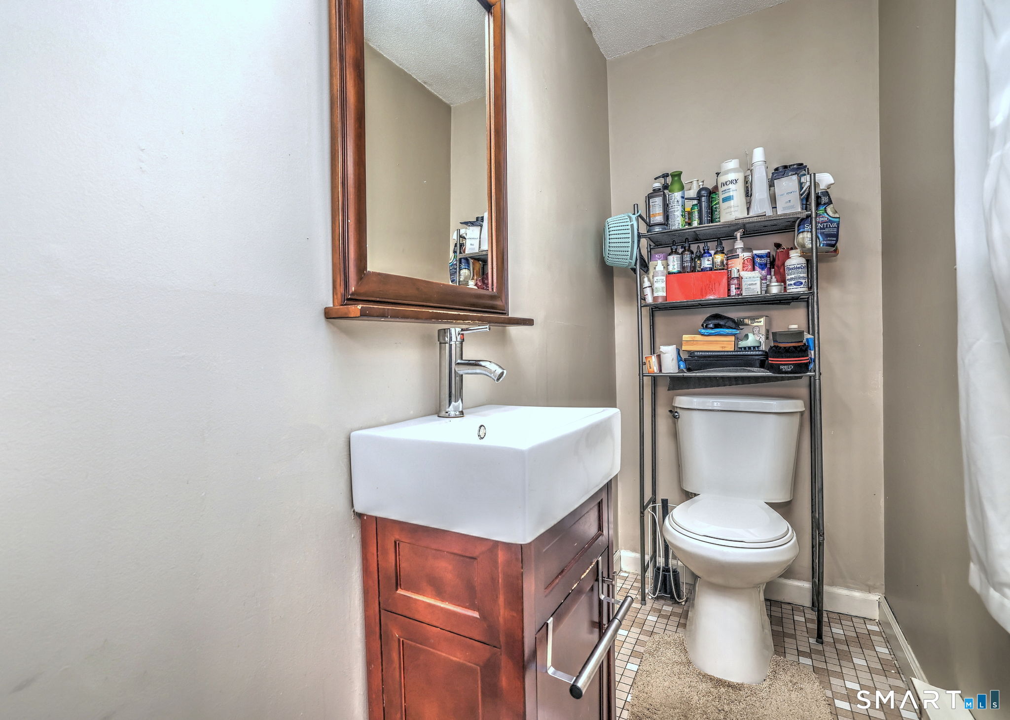 101 Hawkins Street Derby, CT 06418 - Photo 15 of 40 Upper unit - half bathroom attached to the primary bedroom