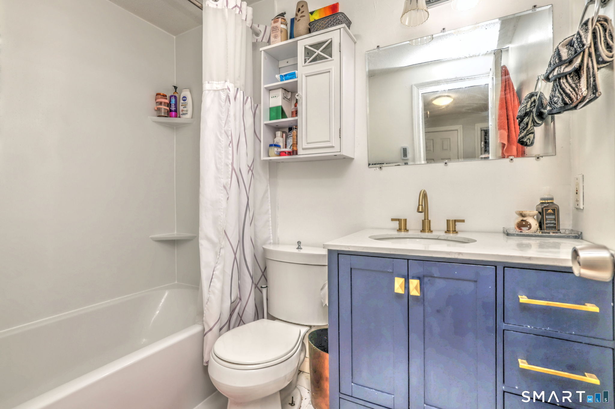 101 Hawkins Street Derby, CT 06418 - Photo 19 of 40 Upper unit