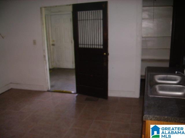 522 42nd Street Fairfield, AL 35064 - Photo 5 of 14