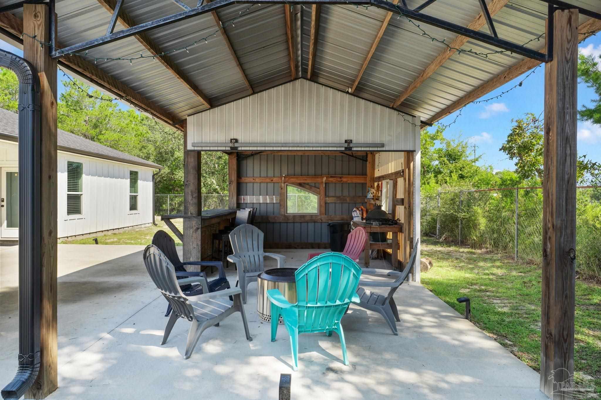 2734 Jewell Road Navarre, FL 32566 - Photo 4 of 37 Gallery Image 4