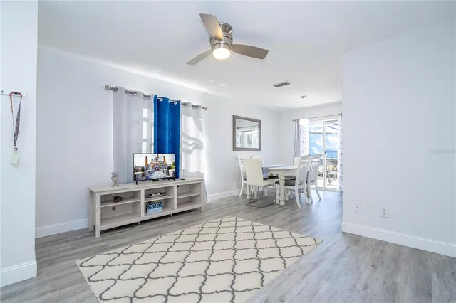 $289,000 | 50989 Highway 27, Unit 357, Davenport, FL 33897