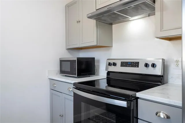 $289,000 | 50989 Highway 27, Unit 357, Davenport, FL 33897