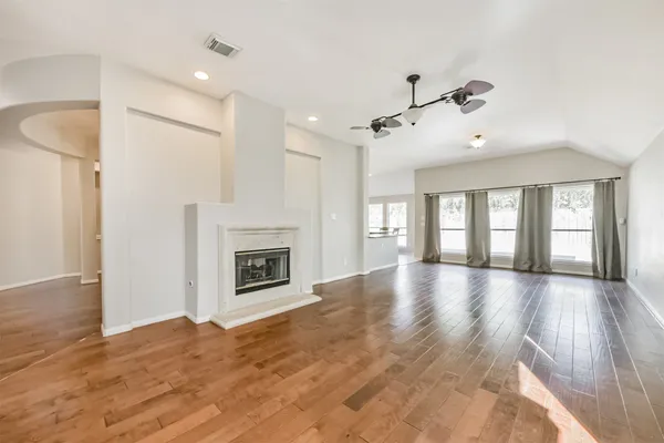 $2,300 | 13203 Yaupon Holly Lane, Houston, TX 77044