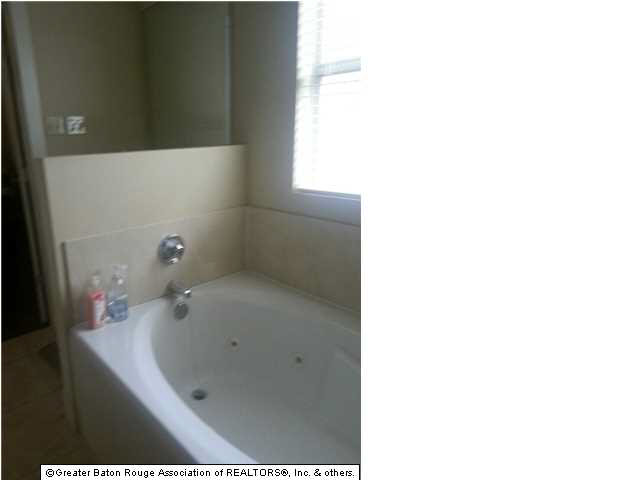 9166 Boone Avenue Baton Rouge, LA 70810 - Photo 13 of 21 Gallery Image 13