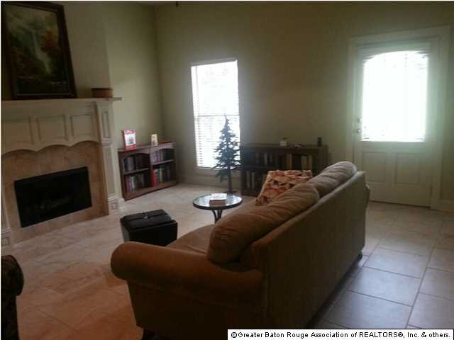 9166 Boone Avenue Baton Rouge, LA 70810 - Photo 3 of 21 Gallery Image 3