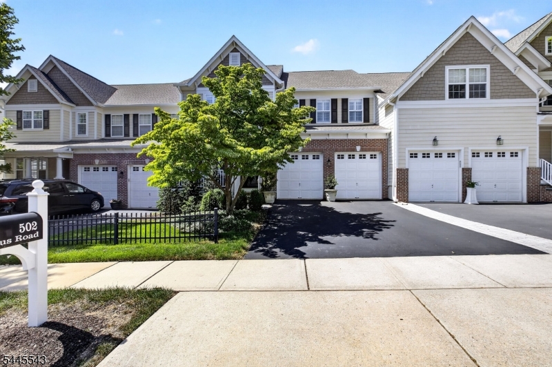 502 Titus Road Lambertville, NJ 08530 - Photo 2 of 49
