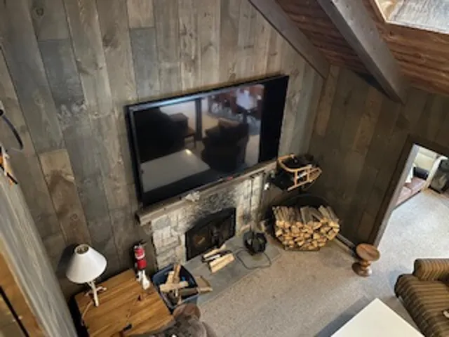 $449,000 | 26 North Wind Road, Wilmington, VT 05363