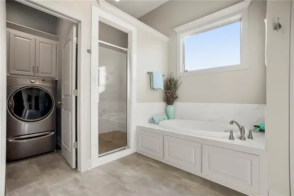 $750,000 | 16804 Bradshaw Street, Overland Park, KS 66221