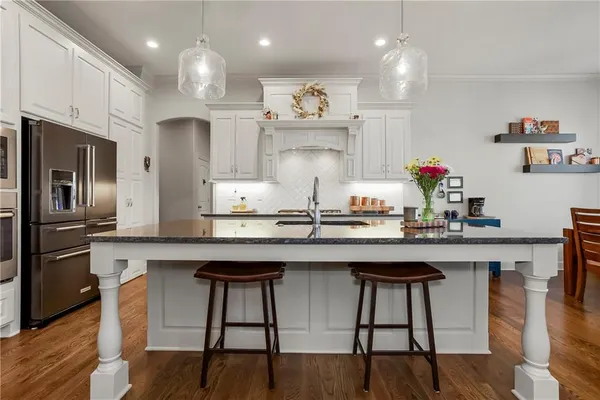 $750,000 | 16804 Bradshaw Street, Overland Park, KS 66221