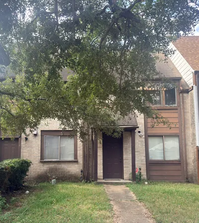 $130,000 | 15539 Weldon Drive, Houston, TX 77032