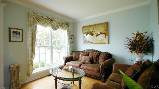 8572 Pathfinder Road Breinigsville, PA 18031 - Photo 5 of 31 Gallery Image 5