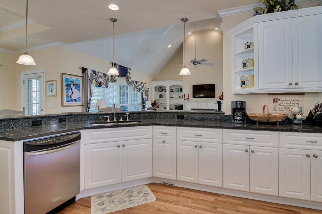 164 Red Cedar Road Aiken, SC 29803 - Photo 9 of 36 Gallery Image 9