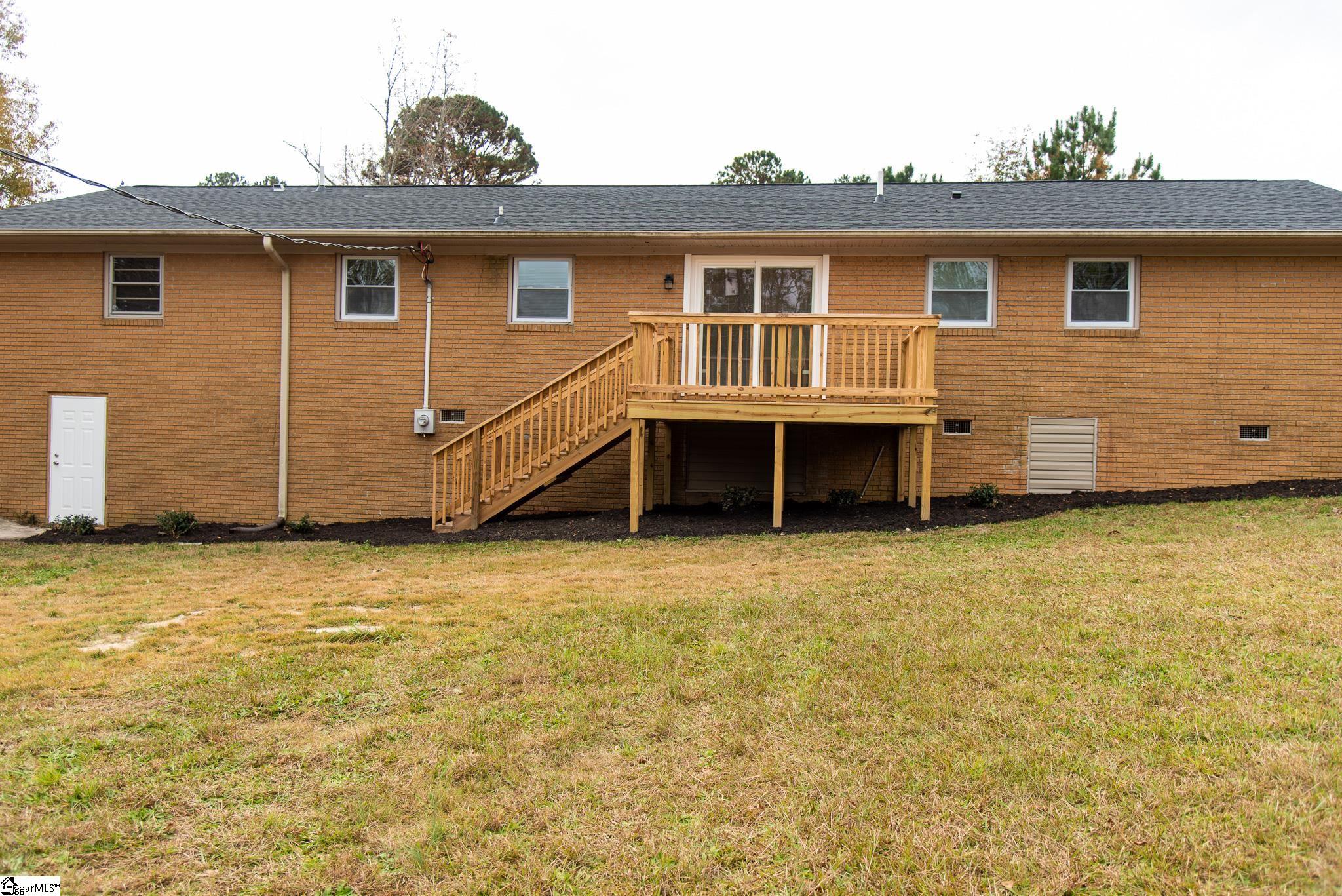 4522 Cokesbury Road Hodges, SC 29653 - Photo 17 of 22