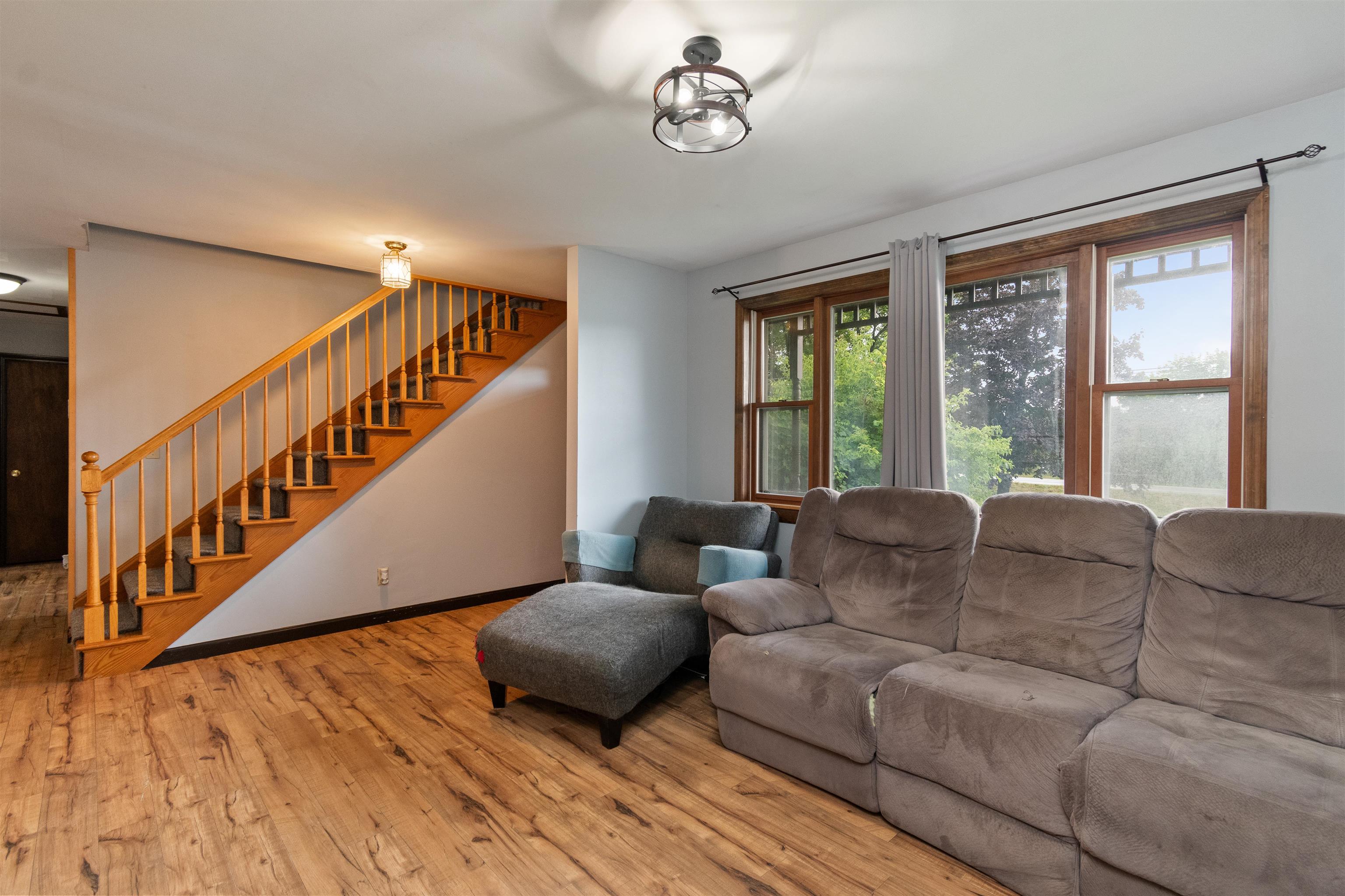 1367 Fairfax Road St. Albans Town, VT 05478 - Photo 11 of 46