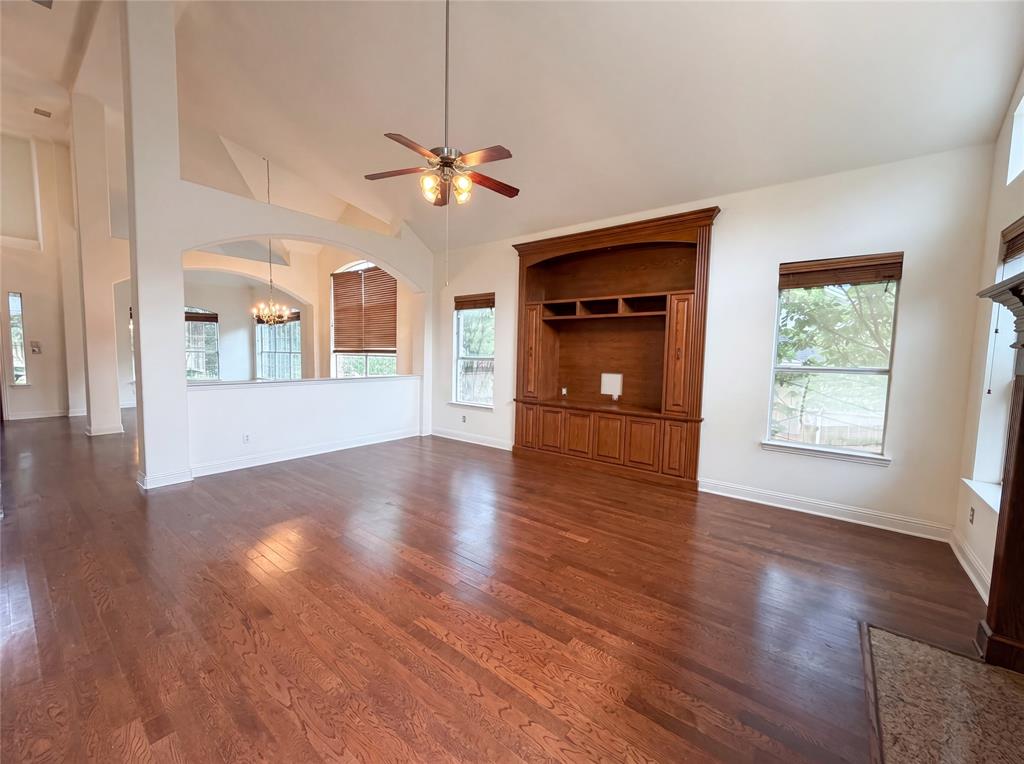 2446 Chesterfield Road Garland, TX 75043 - Photo 8 of 21 Gallery Image 8