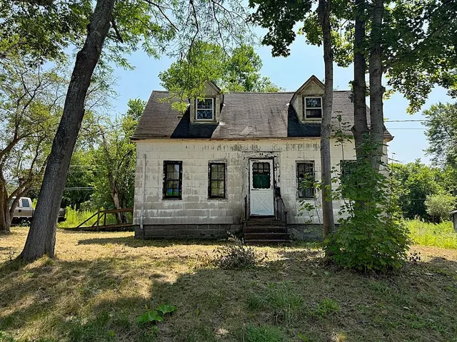 $150,000 | 98 Park Street, Rutland, VT 05701