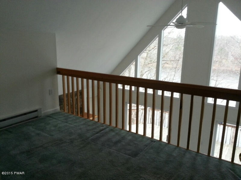 3418 Lancaster Drive Bushkill, PA 18324 - Photo 2 of 10