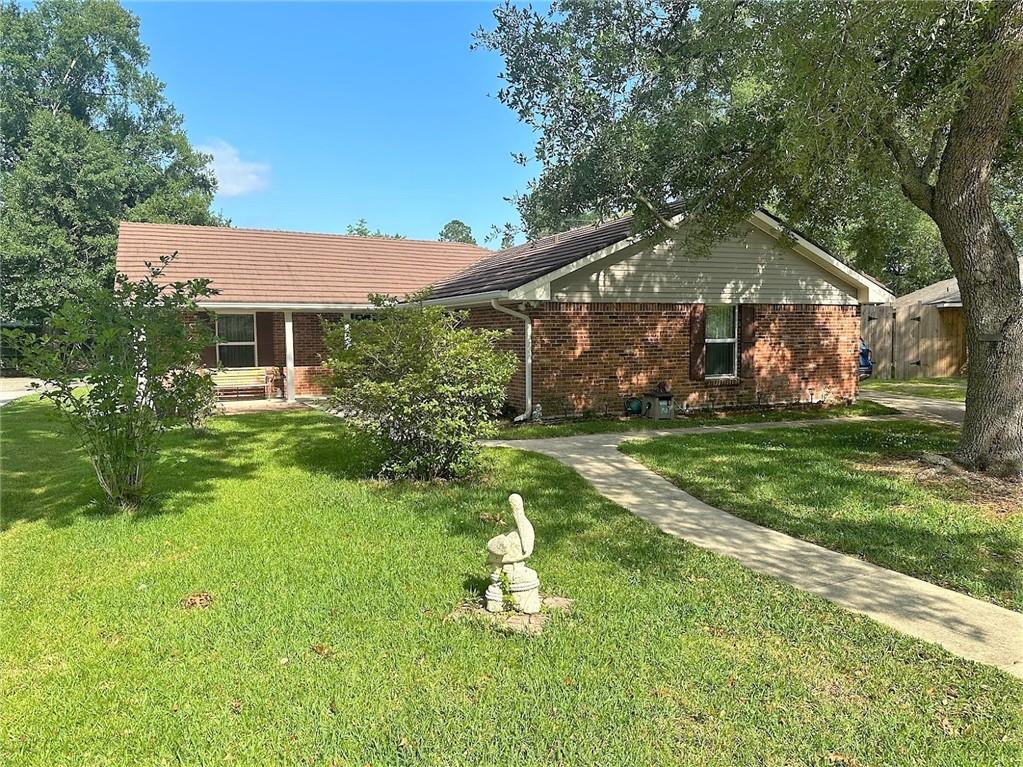 1130 Rue La Tour Slidell, LA 70458 - Photo 4 of 31 Gallery Image 4