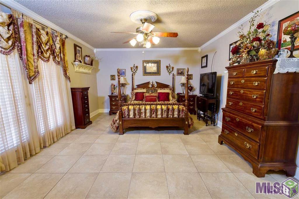 14379 Roddy Road Gonzales, LA 70737 - Photo 14 of 24 Gallery Image 14