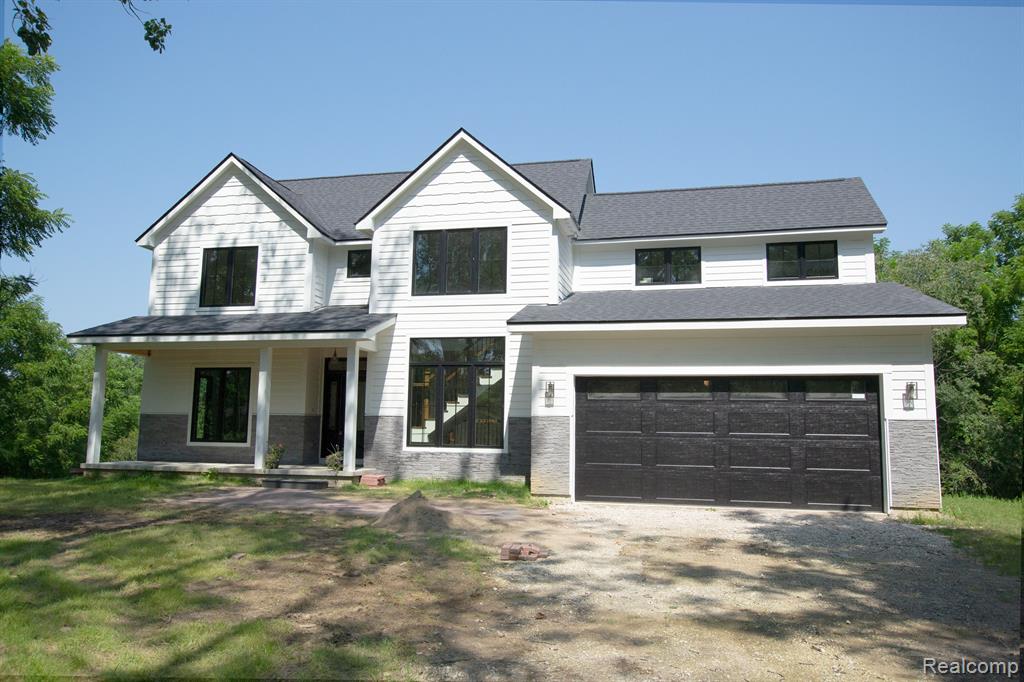 2605 North Hughes Road Howell, MI 48855 - Photo 1 of 33