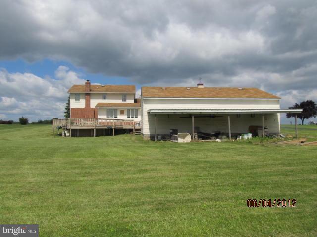 12119 Itnyre Road Smithsburg, MD 21783 - Photo 9 of 10 Exterior (Rear)