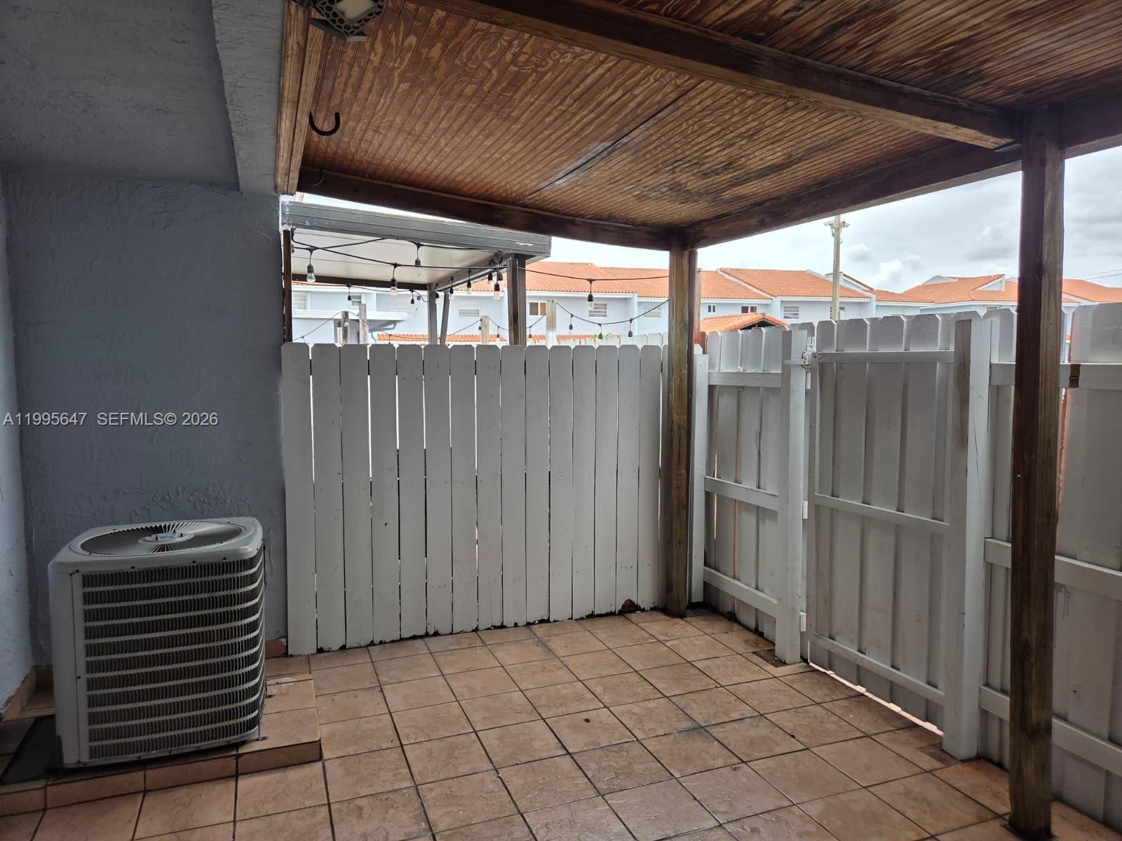 550 Southwest 115th Avenue, Unit 405H Sweetwater, FL 33174 - Photo 15 of 43