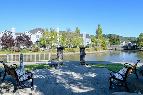 $1,050,000 | 64 Mariners Circle, San Rafael, CA 94903