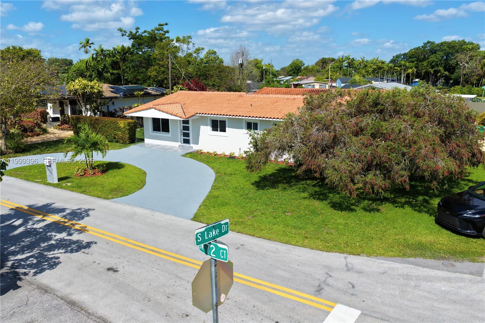 3250 Southwest 72nd Court Miami, FL 33155 - Photo 10 of 53