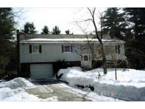 17 Lawrence Street Derry, NH 03038 - Photo 1 of 1 Gallery Image 1