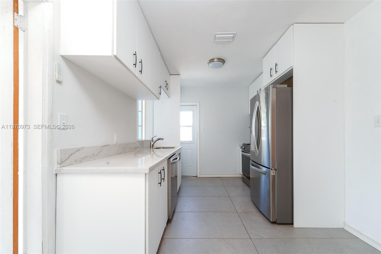 1504 Funston Street Hollywood, FL 33020 - Photo 17 of 25