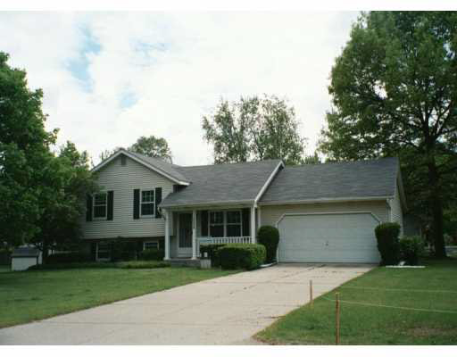 19238 Stateline Road South Bend, IN 46637 - Photo 1 of 8 Gallery Image 1