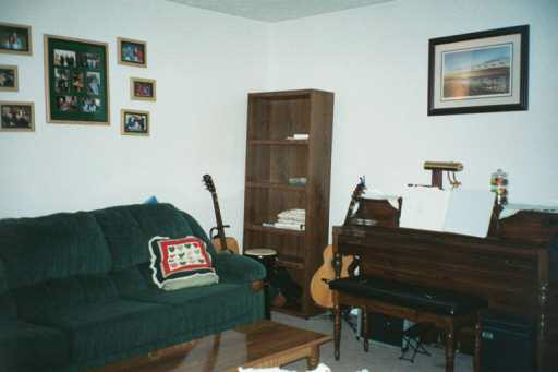 19238 Stateline Road South Bend, IN 46637 - Photo 3 of 8 Gallery Image 3