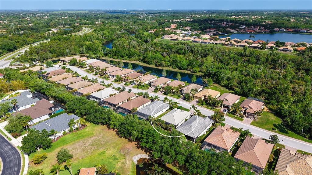 7702 Rio Bella Place Bradenton, FL 34201 - Photo 46 of 79