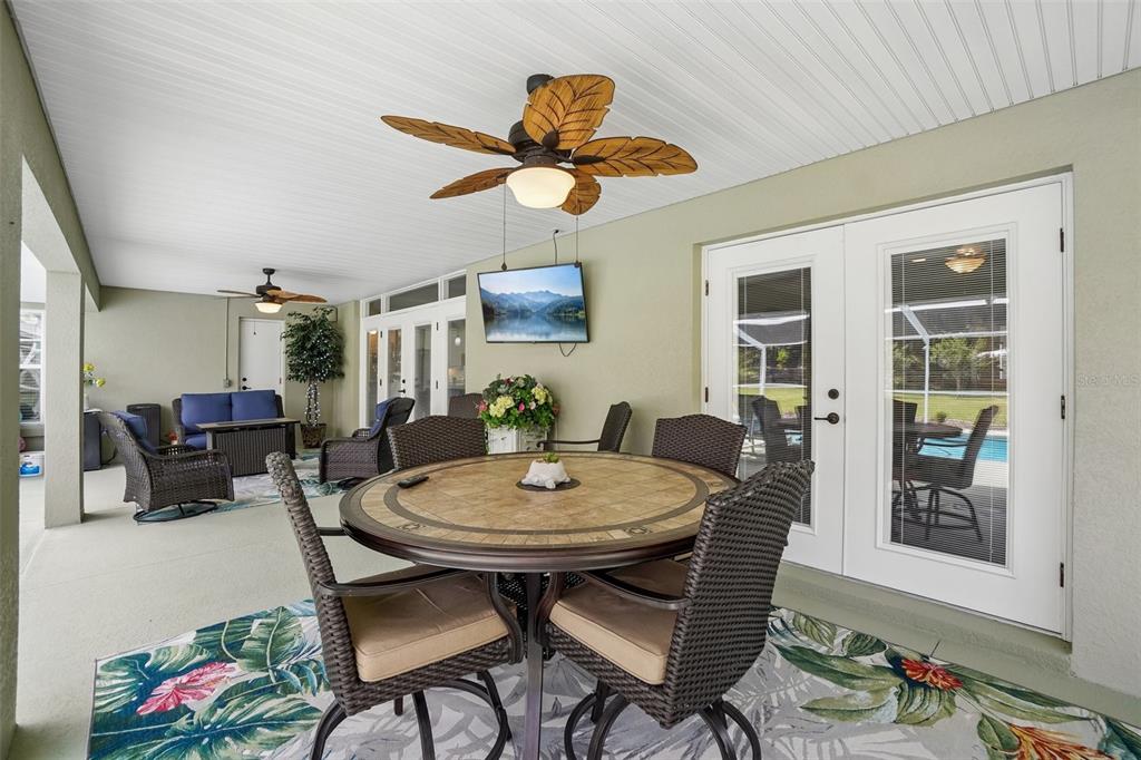 3934 Connersville Road Bartow, FL 33830 - Photo 34 of 81 a dining room with furniture and window
