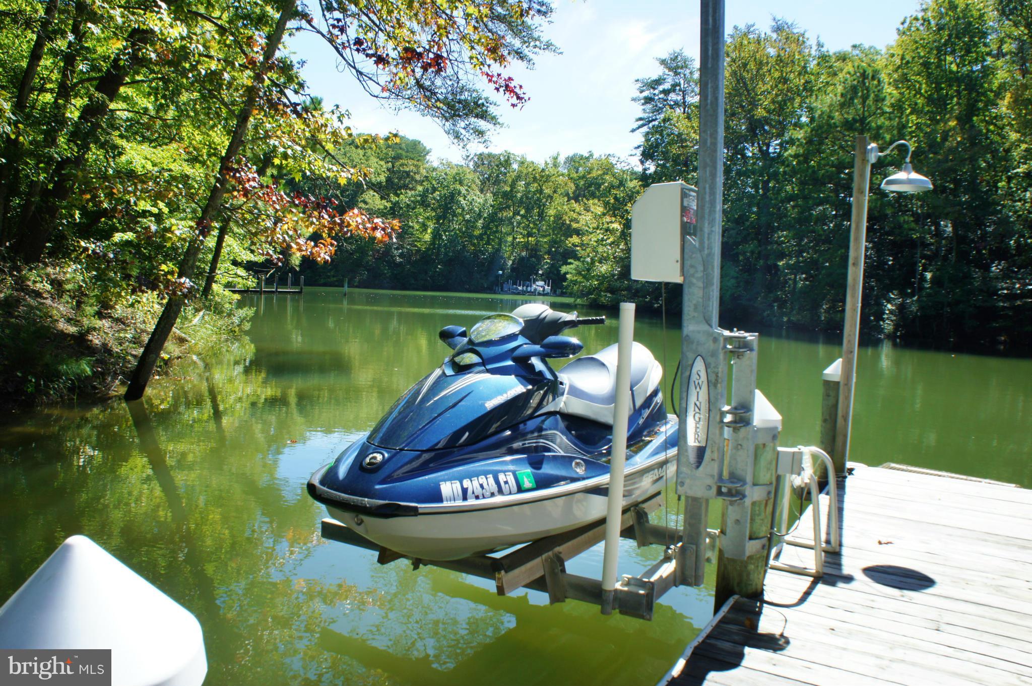13292 Olivet Road Lusby, MD 20657 - Photo 14 of 30 Jet Ski lift w/Swing arm