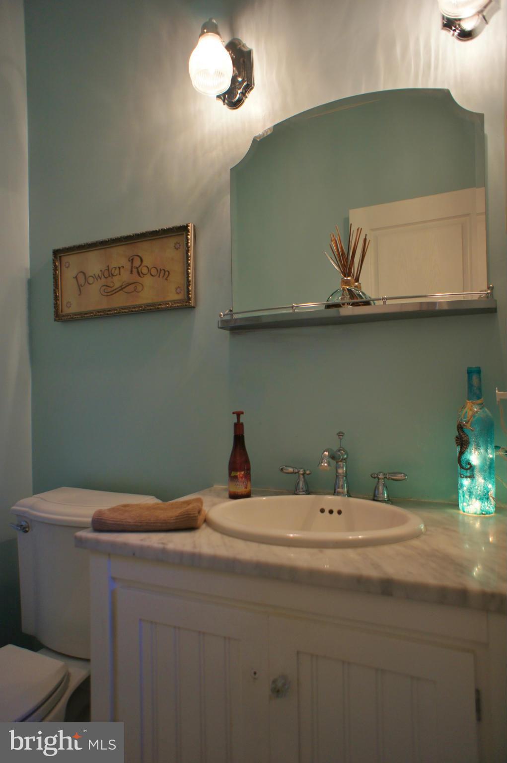 13292 Olivet Road Lusby, MD 20657 - Photo 20 of 30 Main level powder room!