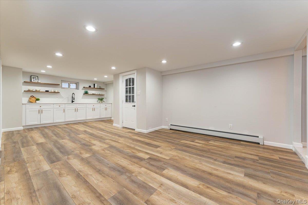 41 Oregon Road South West Babylon, NY 11704 - Photo 22 of 31
