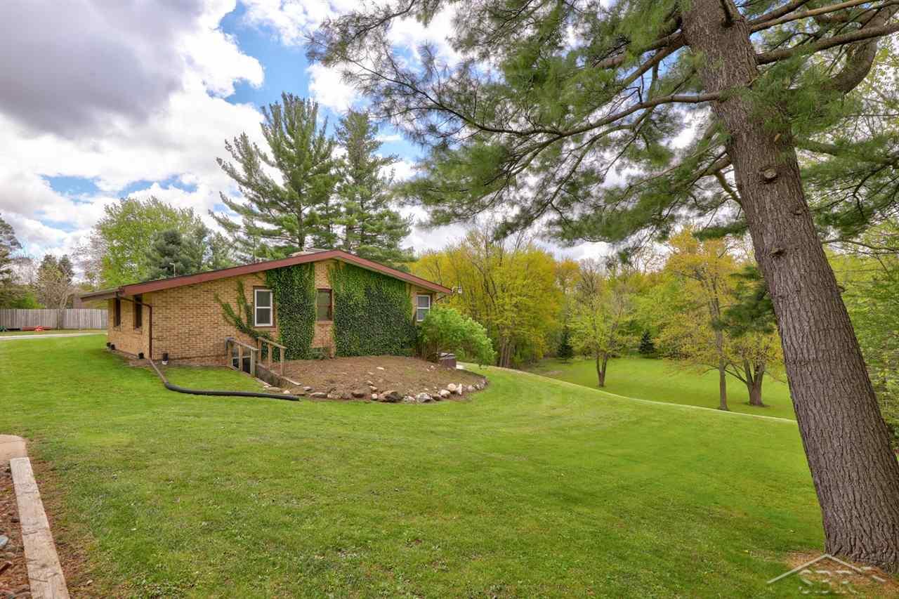 8835 Midland Road Freeland, MI 48623 - Photo 55 of 76 50041696-54.JPG