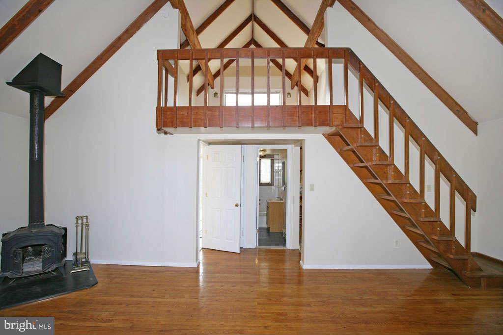 13217 Highland Road Highland, MD 20777 - Photo 9 of 23 a view of an entryway