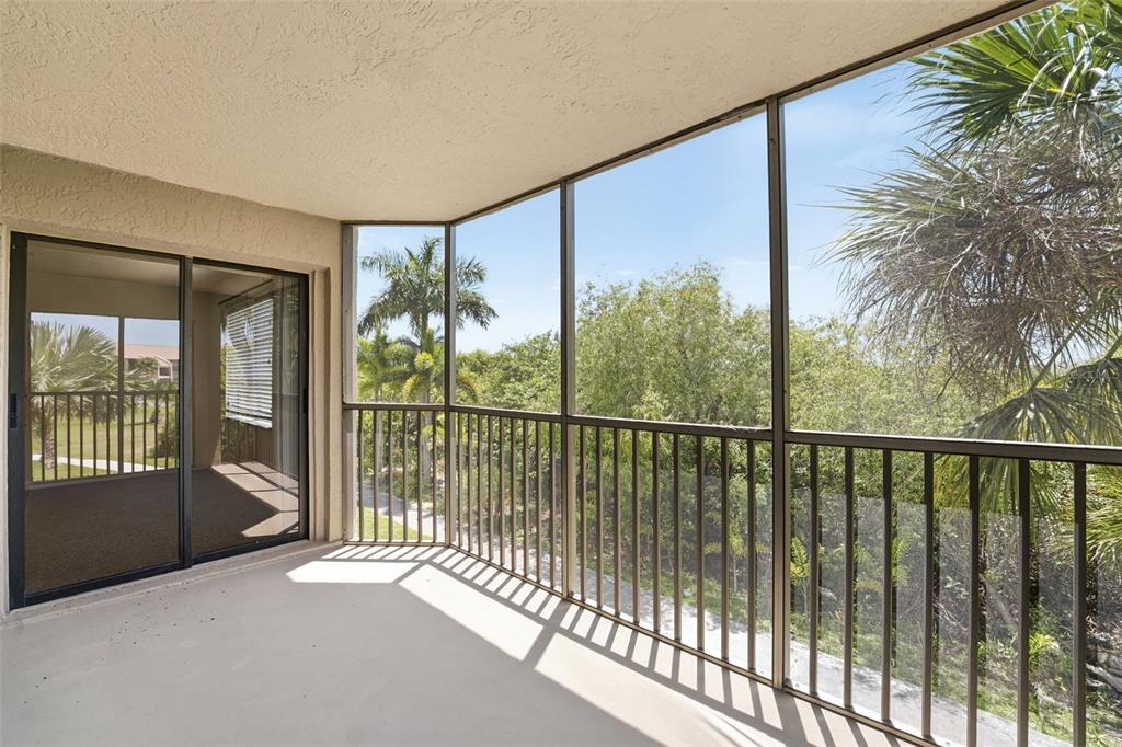 175 Kings Highway, Unit 328 Punta Gorda, FL 33983 - Photo 28 of 41 a view of a large window with an outdoor space
