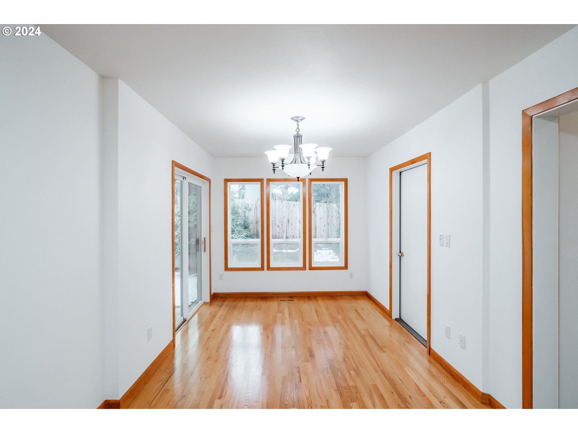 4000 Northwest Ridgecrest Avenue Albany, OR 97321 - Photo 11 of 42 Gallery Image 11