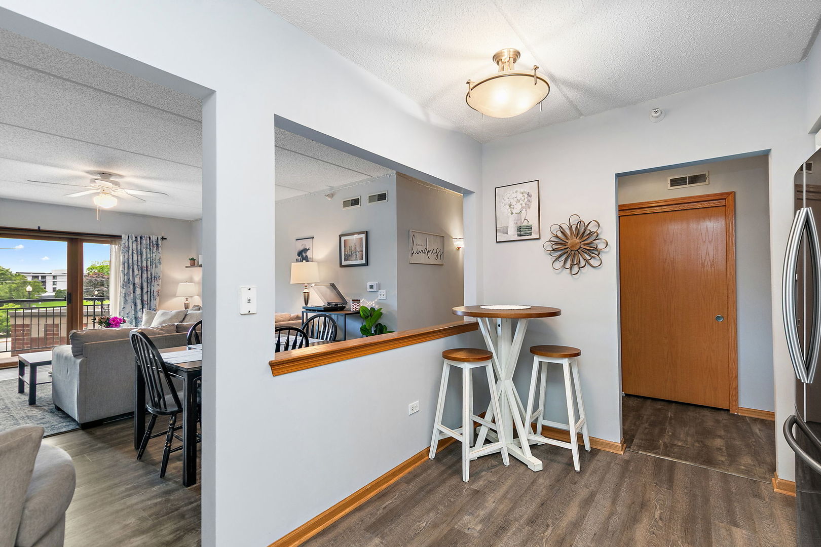 455 West Front Street, Unit 201 Wheaton, IL 60187 - Photo 13 of 41