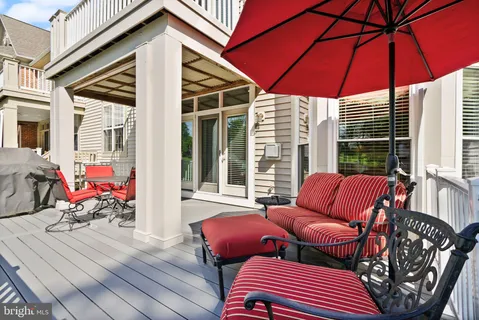 $990,000 | 18402 Lanier Island Square, Leesburg, VA 20176