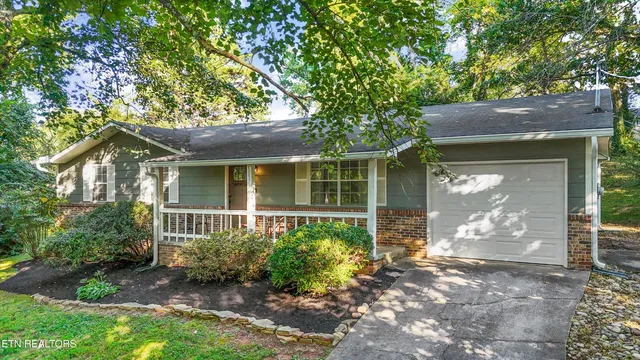 $330,000 | 6207 Janmer Lane, Knoxville, TN 37909